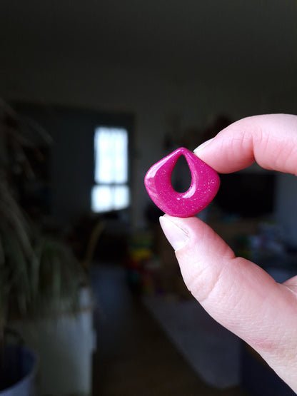 Pampilles Fushia pailletté 🎀 (sans créoles) finition brillante.