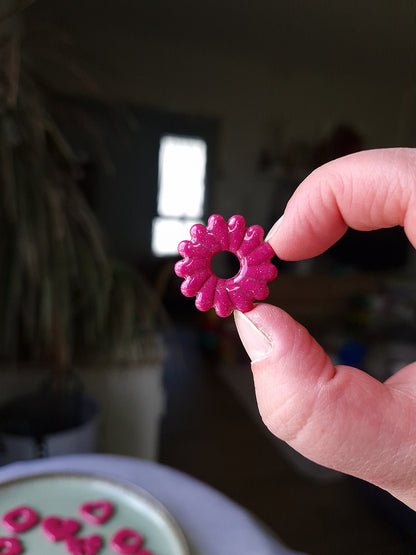 Pampilles Fushia pailletté 🎀 (sans créoles) finition brillante.